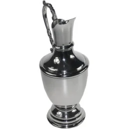 Claret Jug Medium