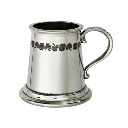 Shamrock Quarter Pint Mug