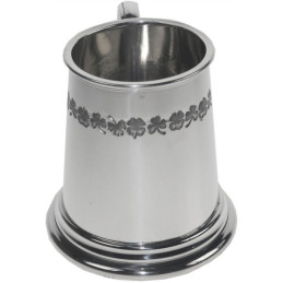 Shamrock Quarter Pint Mug