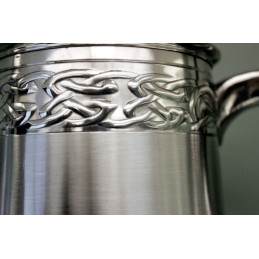 Embossed Celtic Bands Tankard
