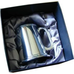 Half Pint Presentation Box