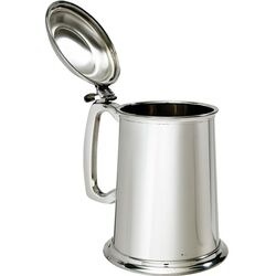 Plain Pewter Tankard with Lid