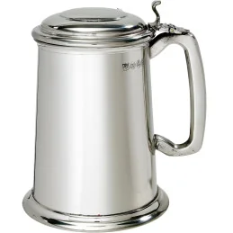 Plain Pewter Tankard with Lid