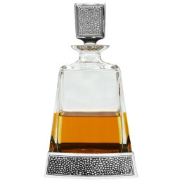 Manhattan Pewter Decanter, Medium