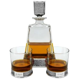 Manhattan Pewter Decanter, Medium
