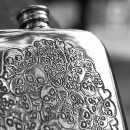 Skull Heart Cluster Pewter Pocket Flask