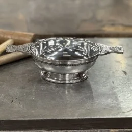 XL Celtic Band Pewter Quaich – Scottish Gift & Display Piece