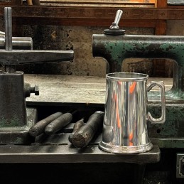	Plain Pewter Tankard 4 Pint