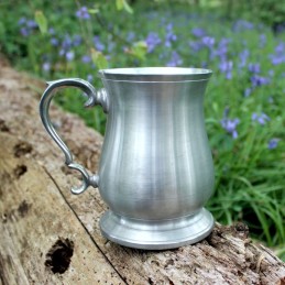Abbey Bell Tankard – Hand-Cast Heavyweight Pewter Tankard (1 Pint)